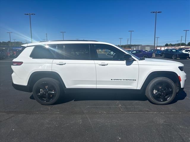 2023 Jeep Grand Cherokee L Altitude 4x4