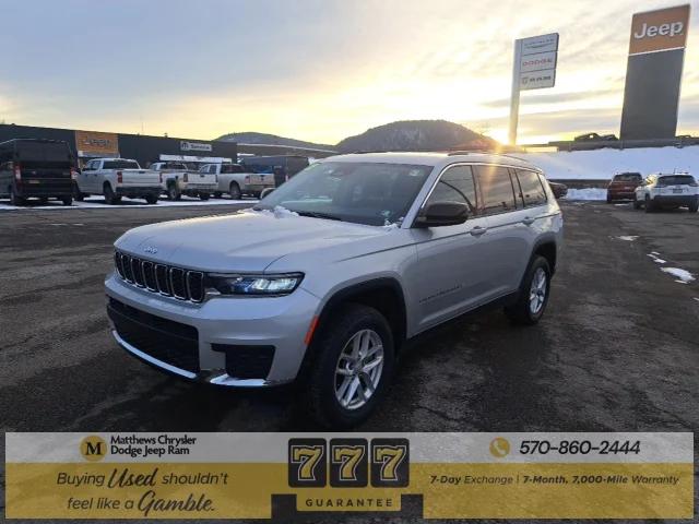 2023 Jeep Grand Cherokee L Laredo 4x4