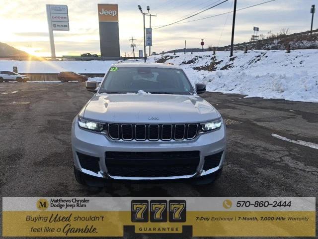 2023 Jeep Grand Cherokee L Laredo 4x4