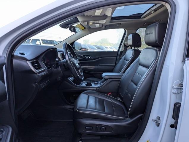 2022 GMC Acadia AWD Denali