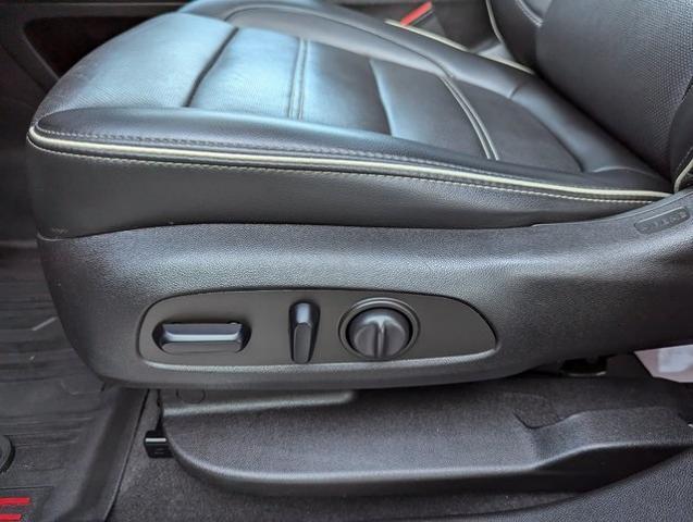 2022 GMC Acadia AWD Denali
