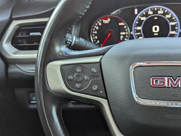 2022 GMC Acadia AWD Denali