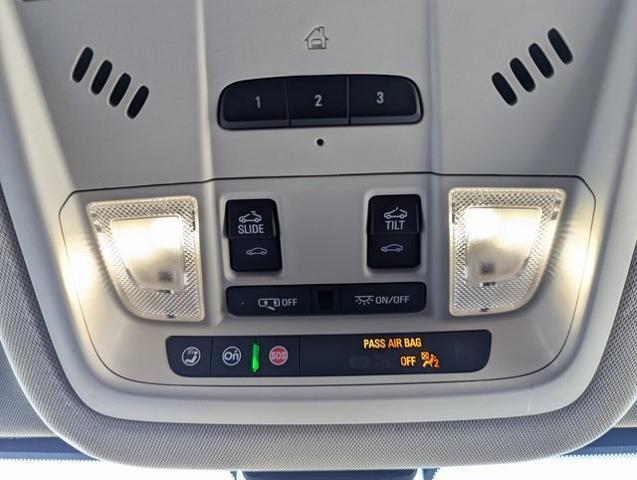 2022 GMC Acadia AWD Denali