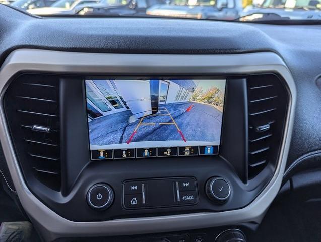 2022 GMC Acadia AWD Denali