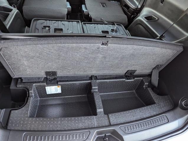 2022 GMC Acadia AWD Denali