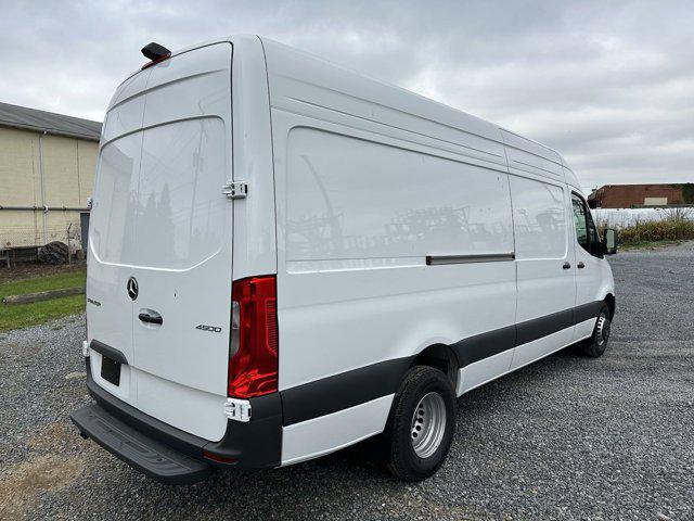 2025 Mercedes-Benz Sprinter 4500 High Roof 4-Cyl Diesel HO
