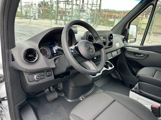 2025 Mercedes-Benz Sprinter 4500 High Roof 4-Cyl Diesel HO