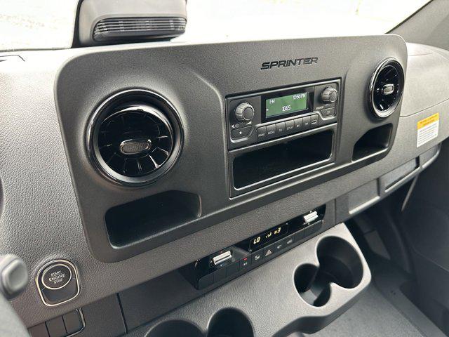 2025 Mercedes-Benz Sprinter 4500 High Roof 4-Cyl Diesel HO
