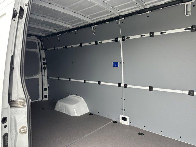 2025 Mercedes-Benz Sprinter 4500 High Roof 4-Cyl Diesel HO