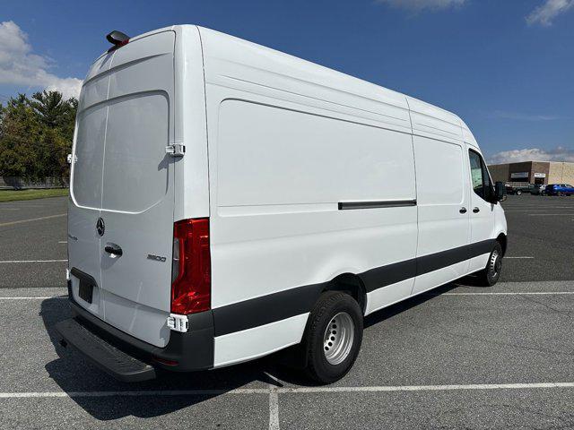 2025 Mercedes-Benz Sprinter 4500 High Roof 4-Cyl Diesel HO