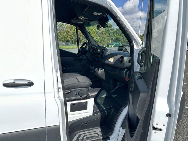 2025 Mercedes-Benz Sprinter 4500 High Roof 4-Cyl Diesel HO