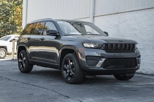 2025 Jeep Grand Cherokee GRAND CHEROKEE ALTITUDE X 4X4