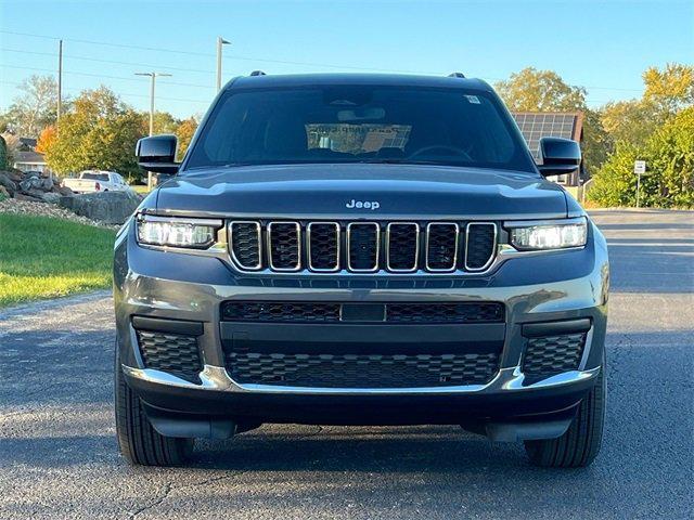 2025 Jeep Grand Cherokee GRAND CHEROKEE L LAREDO X 4X4