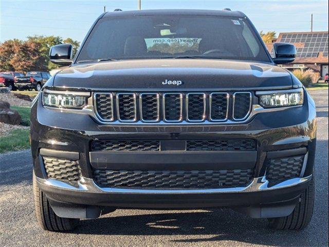 2025 Jeep Grand Cherokee GRAND CHEROKEE L LAREDO X 4X4
