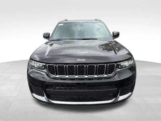 2025 Jeep Grand Cherokee GRAND CHEROKEE L LAREDO X 4X4