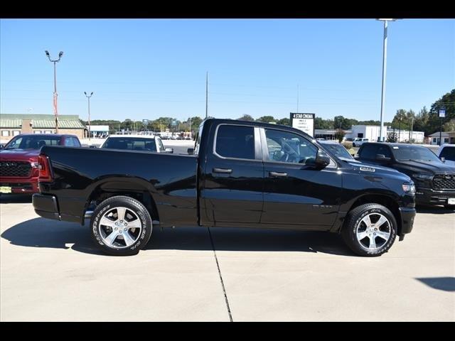 2025 RAM Ram 1500 RAM 1500 TRADESMAN QUAD CAB 4X2 64 BOX