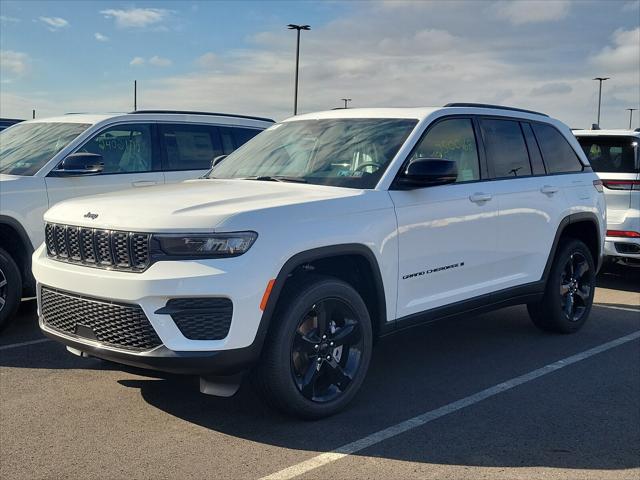 2025 Jeep Grand Cherokee GRAND CHEROKEE ALTITUDE X 4X4