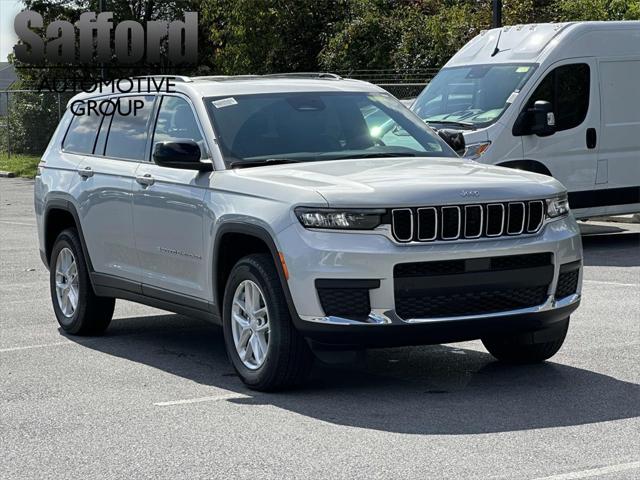 2025 Jeep Grand Cherokee GRAND CHEROKEE L LAREDO X 4X4