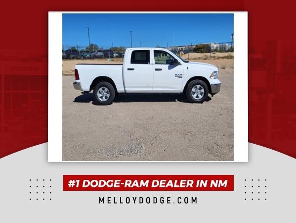 2024 RAM Ram 1500 Classic RAM 1500 CLASSIC TRADESMAN CREW CAB 4X2 57 BOX