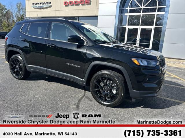 2025 Jeep Compass COMPASS LATITUDE 4X4