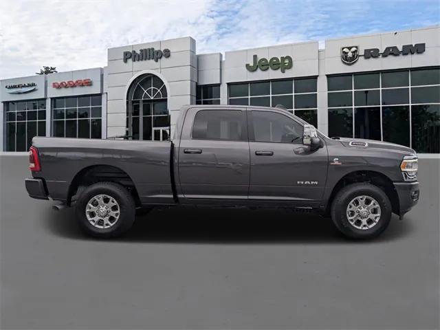 2023 RAM 2500 Laramie Crew Cab 4x4 64 Box