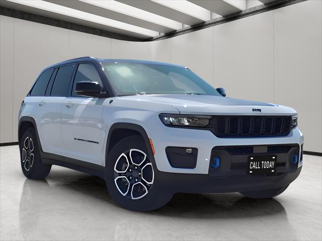 2022 Jeep Grand Cherokee 4xe Trailhawk 4x4