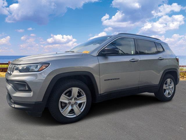 2022 Jeep Compass Latitude FWD