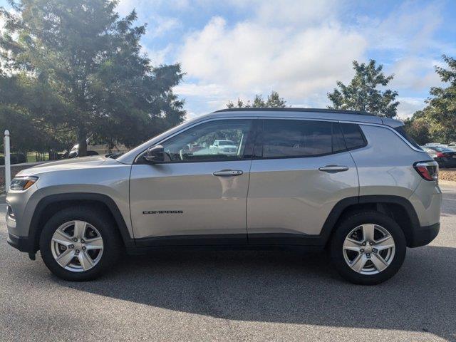 2022 Jeep Compass Latitude FWD