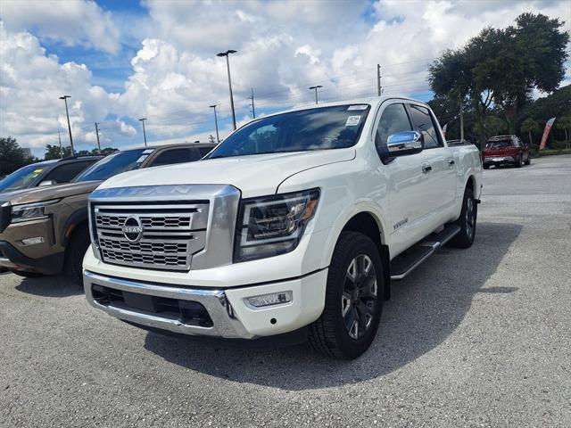 2023 Nissan TITAN Crew Cab Platinum Reserve 4x4