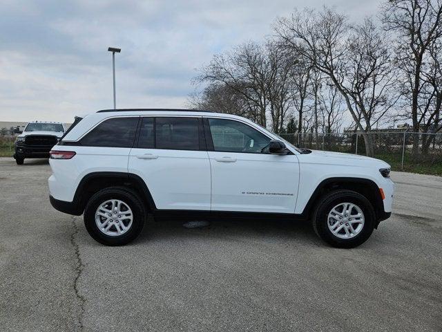 2024 Jeep Grand Cherokee GRAND CHEROKEE LAREDO A 4X2