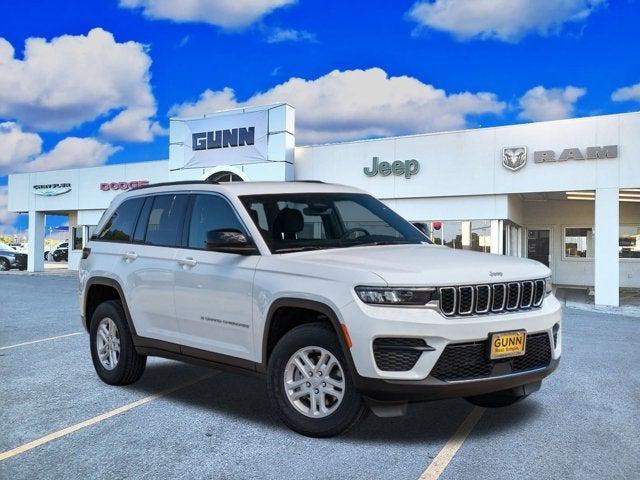 2024 Jeep Grand Cherokee GRAND CHEROKEE LAREDO A 4X2