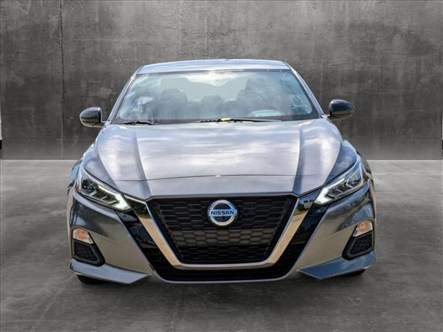 2020 Nissan Altima SR FWD