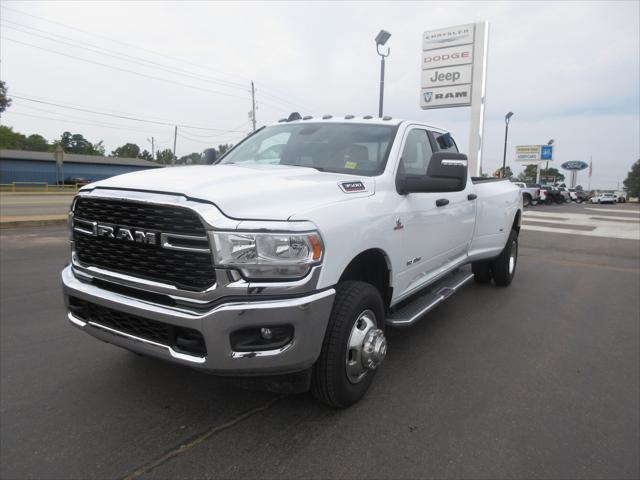 2023 RAM 3500 Big Horn Crew Cab 4x4 8 Box