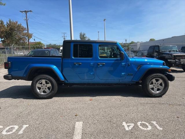 2021 Jeep Gladiator Sport S 4x4