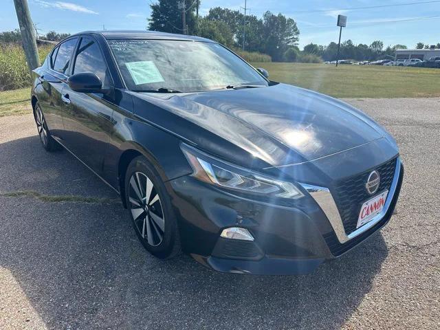 2022 Nissan Altima SV FWD