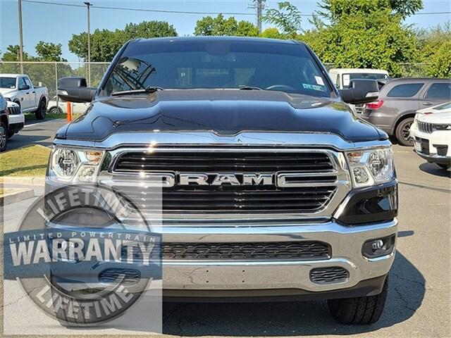 2019 RAM 1500 Big Horn/Lone Star Crew Cab 4x4 57 Box