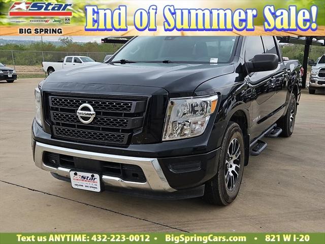 2022 Nissan TITAN Crew Cab SV 4x2