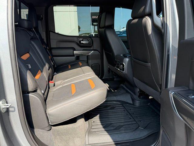 2020 GMC Sierra 1500 4WD Crew Cab Short Box AT4