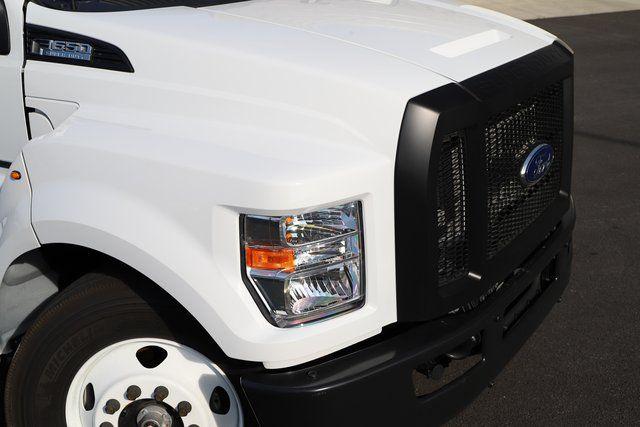 2025 Ford F-650 Base