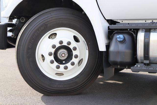 2025 Ford F-650 Base