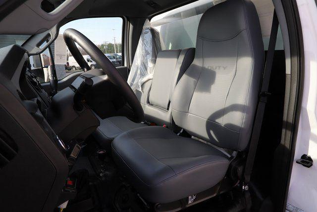 2025 Ford F-650 Base