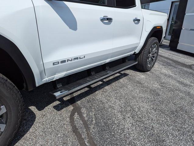 2024 GMC Canyon 4WD Denali