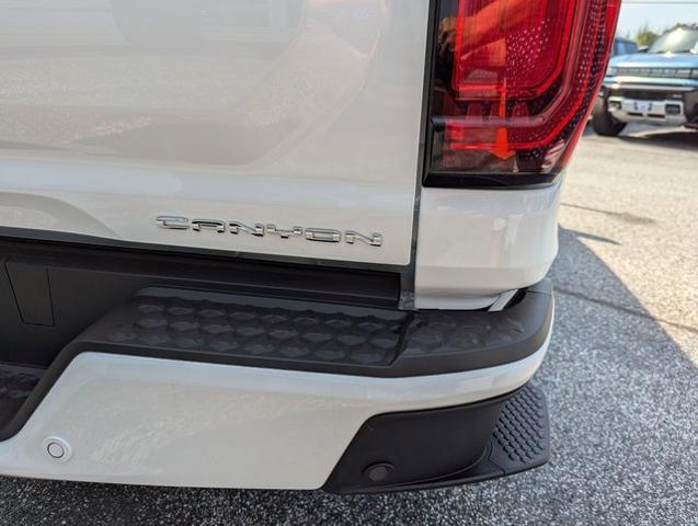 2024 GMC Canyon 4WD Denali