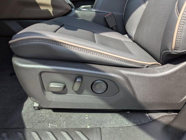 2024 GMC Canyon 4WD Denali