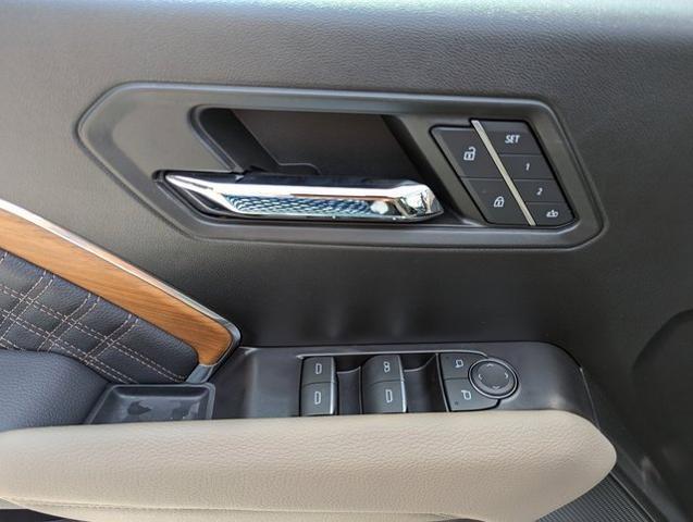 2024 GMC Canyon 4WD Denali