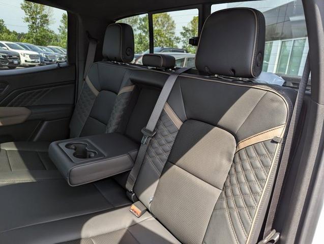 2024 GMC Canyon 4WD Denali