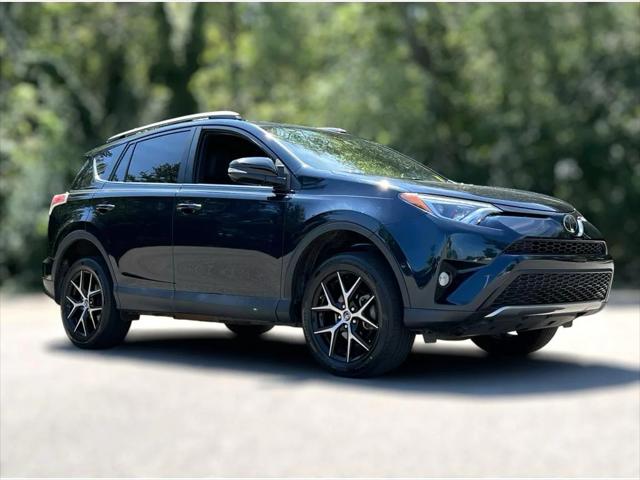 2017 Toyota RAV4 SE