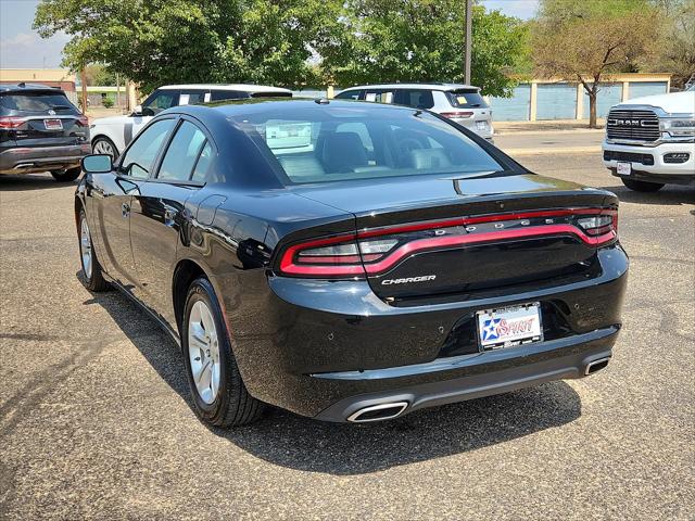 2022 Dodge Charger SXT RWD