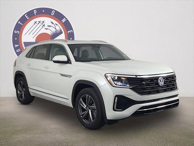 2024 Volkswagen Atlas Cross Sport 2.0T SEL R-Line