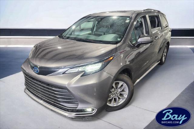 2022 Toyota Sienna XLE